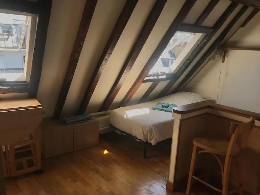 Studio Parisien Plein De Charme location
